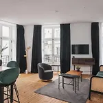 Appartements Crébillon - Maisons du Monde Hôtel&Suites